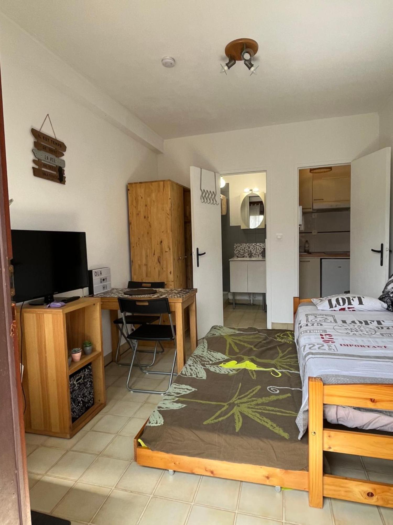 Studio Dijon Entre Centre Ville Et Facultes מראה חיצוני תמונה